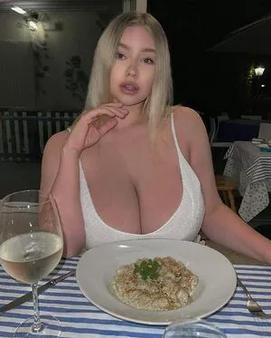 Miss Paraskeva OnlyFans Leaked Free Thumbnail Picture - #GKw4DmPsmh