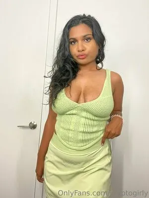 Miss Patel OnlyFans Leaked Free Thumbnail Picture - #6ESCbA4pE9