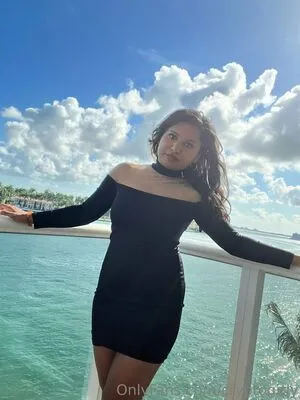 Miss Patel OnlyFans Leaked Free Thumbnail Picture - #Ma1GN4YuzO