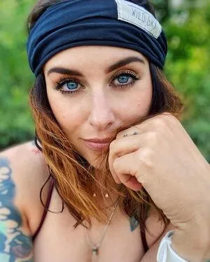 Miss Peaches OnlyFans Leaked Free Thumbnail Picture - #EviAwYnhbX
