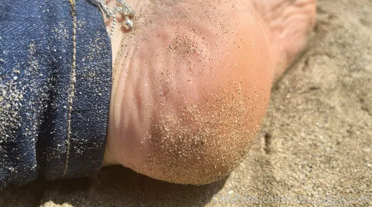 Miss Piggy Toes OnlyFans Leaked Free Thumbnail Picture - #BXbwVl2sDg
