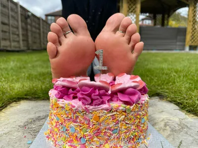 Miss Piggy Toes OnlyFans Leaked Free Thumbnail Picture - #Zb07gTXeb2