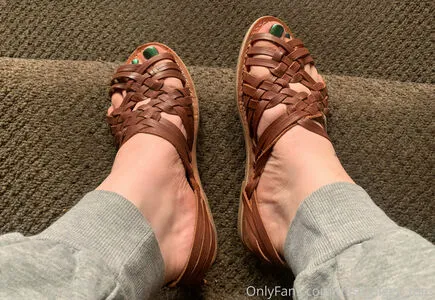 Miss Piggy Toes OnlyFans Leaked Free Thumbnail Picture - #m7UpG049Go