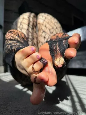 Miss Piggytoes OnlyFans Leaked Free Thumbnail Picture - #wh3ablC9ky