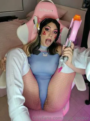 Miss Poizon OnlyFans Leaked Free Thumbnail Picture - #SaKZzkyGBZ