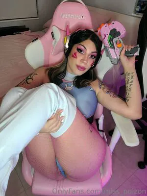 Miss Poizon OnlyFans Leaked Free Thumbnail Picture - #i1824BlVBM