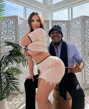 Miss Raissa Nur OnlyFans Leaked Free Thumbnail Picture - #8Dl4TUqJ3w