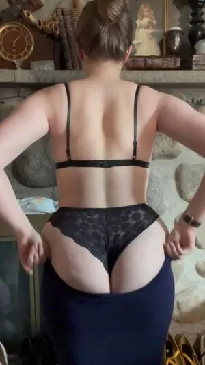 Miss Red Kisses OnlyFans Leaked Free Thumbnail Picture - #VHelH38RZl
