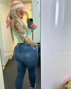 Miss Rose OnlyFans Leaked Free Thumbnail Picture - #QhuOxnoCZv