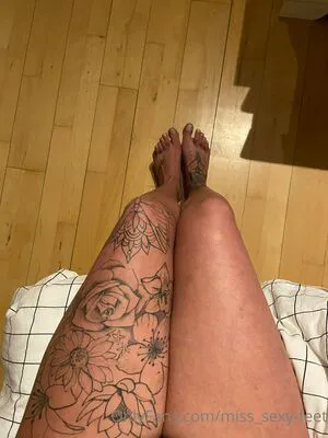 Miss Sexy Feet OnlyFans Leaked Free Thumbnail Picture - #L12CO7lhki
