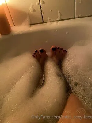 Miss Sexy Feet OnlyFans Leaked Free Thumbnail Picture - #NDmgX9B5p8