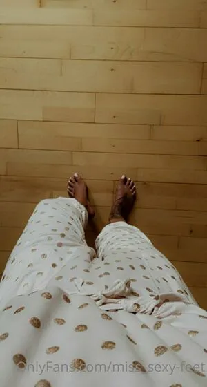 Miss Sexy Feet OnlyFans Leaked Free Thumbnail Picture - #PtHKzbdjsp