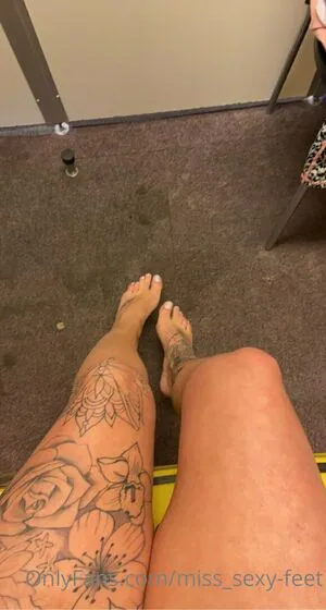 Miss Sexy Feet OnlyFans Leaked Free Thumbnail Picture - #W0YeB0SPbd