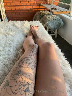 Miss Sexy Feet OnlyFans Leaked Free Thumbnail Picture - #aDkUrwxcd7