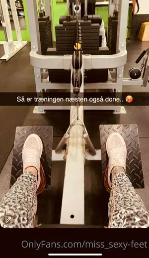 Miss Sexy Feet OnlyFans Leaked Free Thumbnail Picture - #gZPND6SPPF