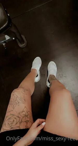 Miss Sexy Feet OnlyFans Leaked Free Thumbnail Picture - #hoPehQIjNJ