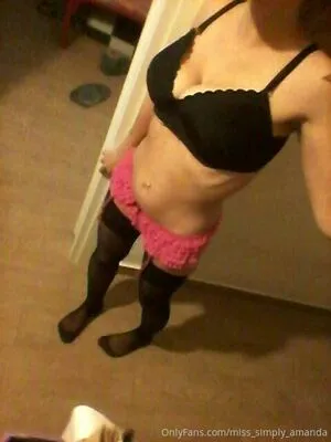 Miss Simply Amanda OnlyFans Leaked Free Thumbnail Picture - #9wCZWS3G7h
