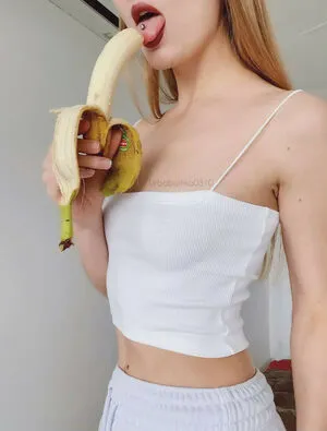 Miss Spray OnlyFans Leaked Free Thumbnail Picture - #hGsn2ermSH