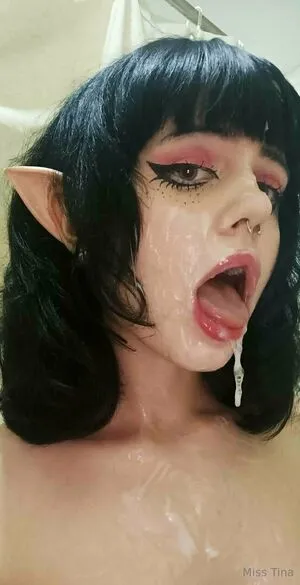 Miss Tina OnlyFans Leaked Free Thumbnail Picture - #7Wzye0ORAX