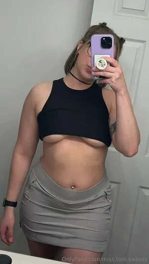 Miss Toni Sweets OnlyFans Leaked Free Thumbnail Picture - #YQOiDkMyK7