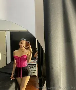 Miss Veronica OnlyFans Leaked Free Thumbnail Picture - #8weNgG8q25