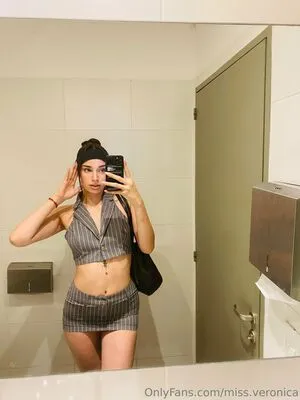 Miss Veronica OnlyFans Leaked Free Thumbnail Picture - #QNhaob49qj