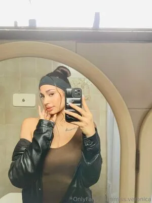 Miss Veronica OnlyFans Leaked Free Thumbnail Picture - #UZsxnX6Wcn