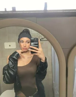 Miss Veronica OnlyFans Leaked Free Thumbnail Picture - #ZH99Okq3re