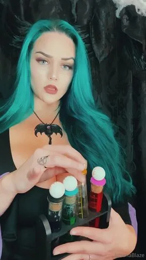 Miss Voluptuis OnlyFans Leaked Free Thumbnail Picture - #VzBOfB4k8o