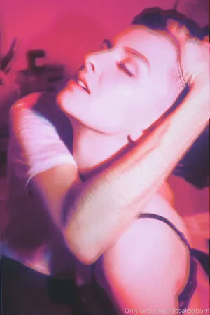 Missalexthorn OnlyFans Leaked Free Thumbnail Picture - #e0Nw5st5vQ