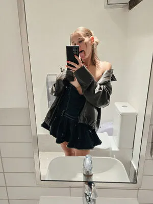 MissAlice OnlyFans Leaked Free Thumbnail Picture - #IYpGGMma9H