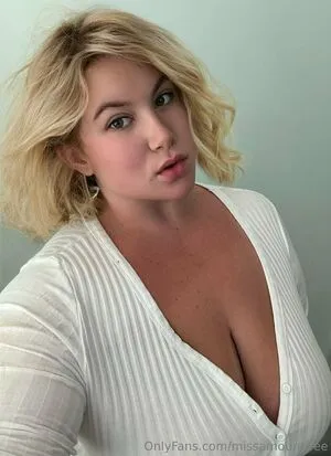 Missamourefree OnlyFans Leaked Free Thumbnail Picture - #i4GygTitJ5