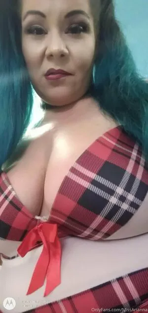 Missarianna4u OnlyFans Leaked Free Thumbnail Picture - #8B2TefFNtt