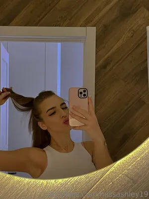 Missashley19 OnlyFans Leaked Free Thumbnail Picture - #xgR3IoWg8I
