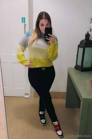 Missbelleq OnlyFans Leaked Free Thumbnail Picture - #xO77vyBZye