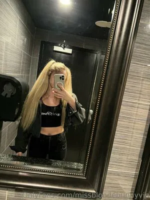 Missblondebunny OnlyFans Leaked Free Thumbnail Picture - #E9zn3WMAMK