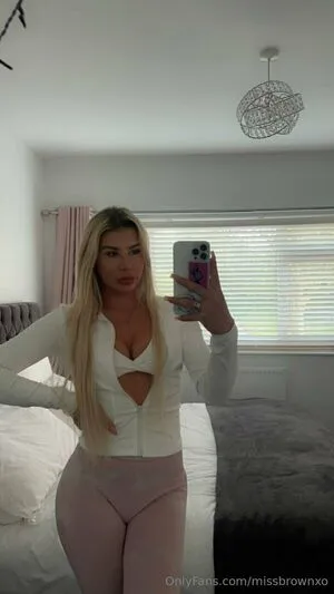 Missbrownxo OnlyFans Leaked Free Thumbnail Picture - #MNIikWonsk