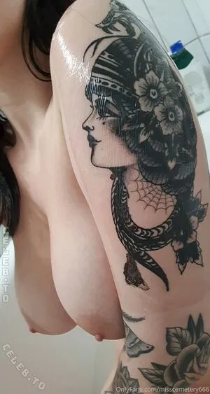 Misscemetery666 OnlyFans Leaked Free Thumbnail Picture - #HInDmu9SW6