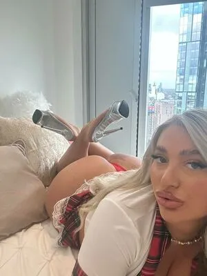 Misschloeamber OnlyFans Leaked Free Thumbnail Picture - #WqaSVbPW7v