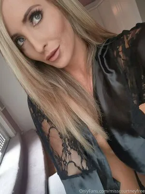 Misscourtneyfree OnlyFans Leaked Free Thumbnail Picture - #qGPkpys525