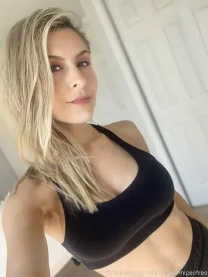 Missdannigibson OnlyFans Leaked Free Thumbnail Picture - #se2BFHV5wo
