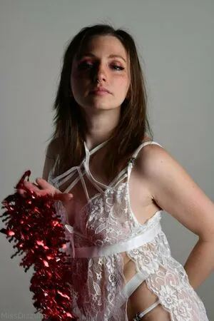 Missdizzum OnlyFans Leaked Free Thumbnail Picture - #OBxOUdGNIP