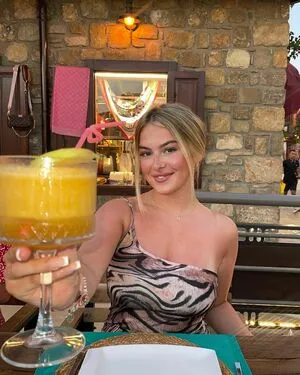 Missell Louise OnlyFans Leaked Free Thumbnail Picture - #t7kNxOHIMZ