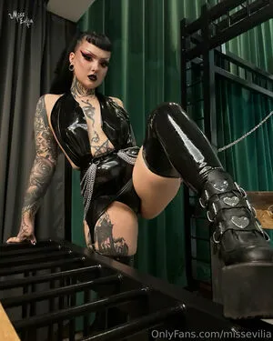 Missevilia OnlyFans Leaked Free Thumbnail Picture - #BPW1g78qss
