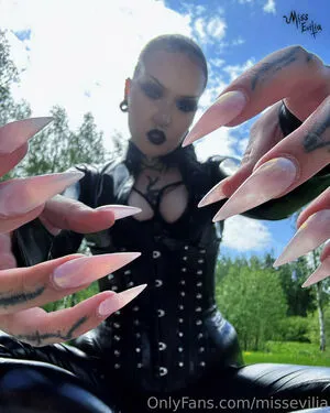 Missevilia OnlyFans Leaked Free Thumbnail Picture - #BQ8T25uMBv