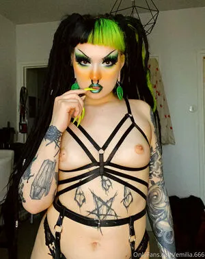 Missevilia OnlyFans Leaked Free Thumbnail Picture - #RWIJt1F9NO
