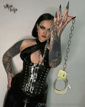 Missevilia OnlyFans Leaked Free Thumbnail Picture - #p2lSZ69NfN