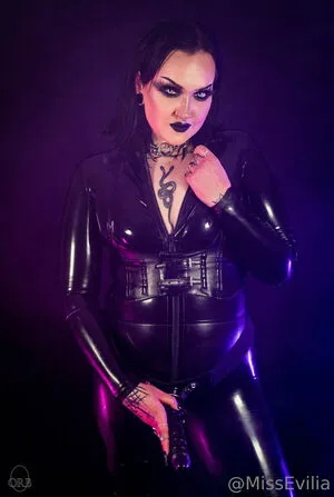 Misseviliafree OnlyFans Leaked Free Thumbnail Picture - #69KKfIxRVZ