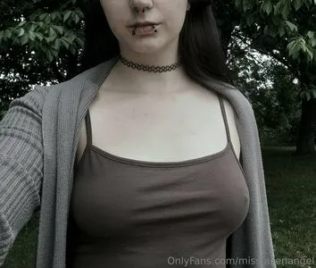 Missfallenangel OnlyFans Leaked Free Thumbnail Picture - #cpAP99PD0b