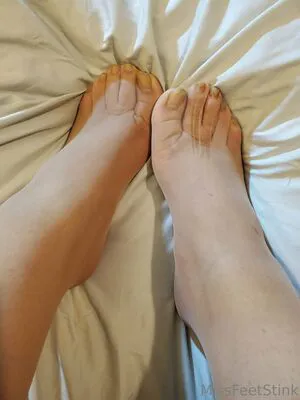 Missfeetstink OnlyFans Leaked Free Thumbnail Picture - #3upvL9yiM3